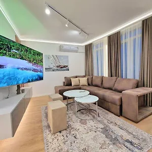 Luxury Apartment. 75 Inches Tv Bulgarien